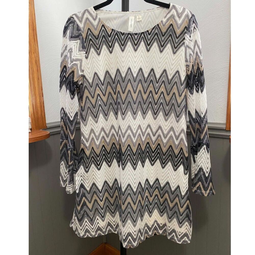 Tacera Women’s Size L Chevron Lace Tunic Dress Black Gray Cream